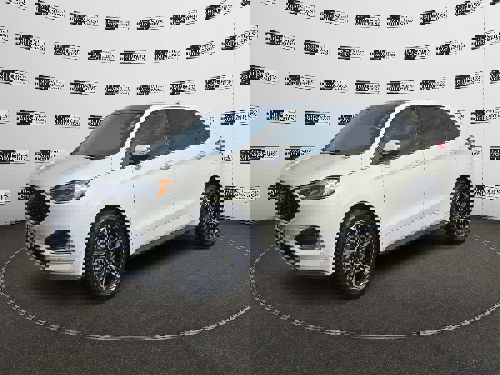Used 2022 Ford Edge ST w/ Equipment Group 401A image 2