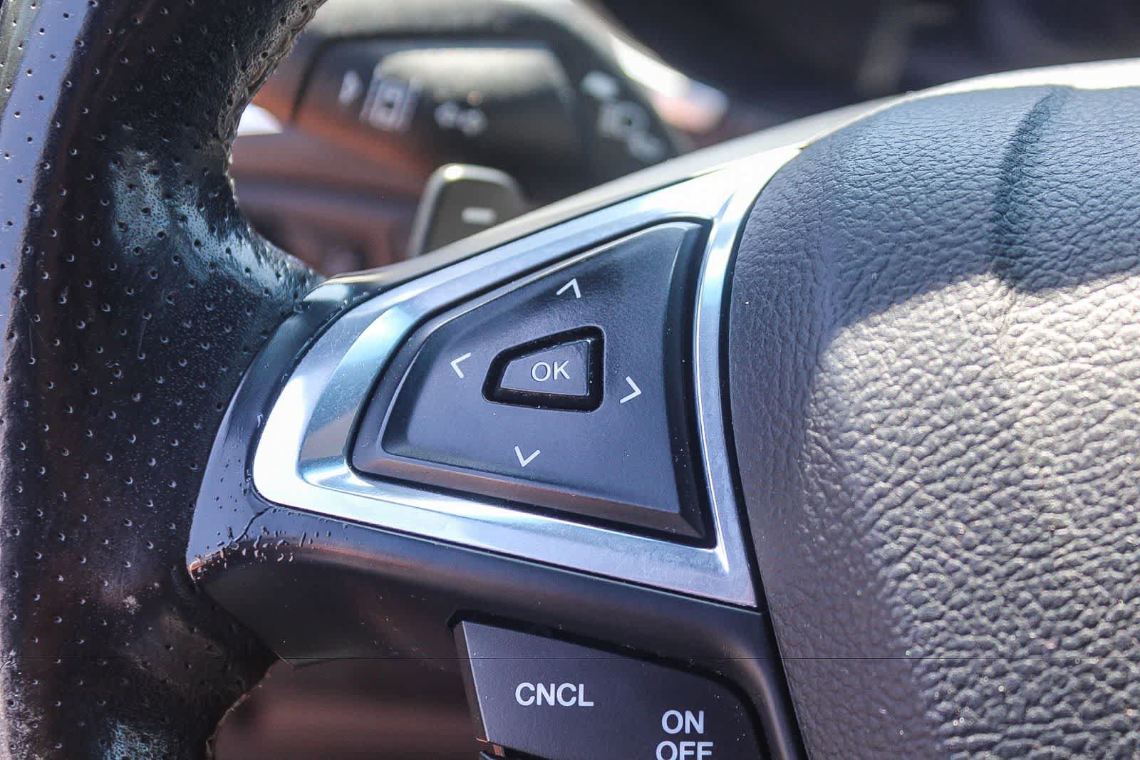 Used 2019 Ford Edge ST w/ Equipment Group 401A AWD/4WD image 29