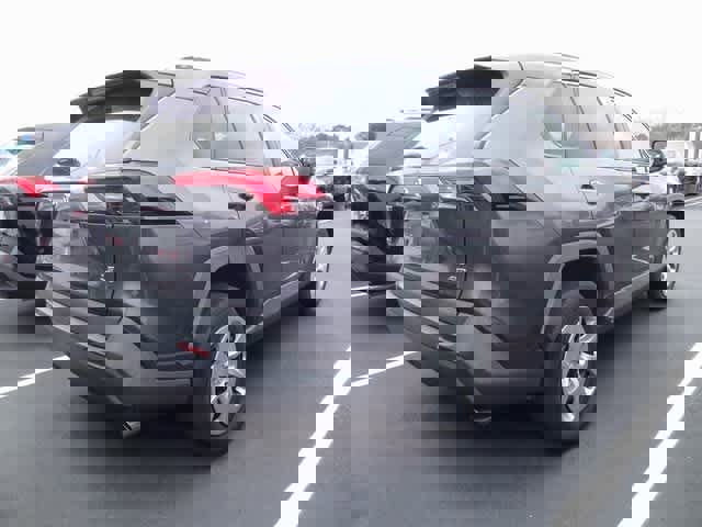 Certified 2021 Toyota RAV4 LE image 4