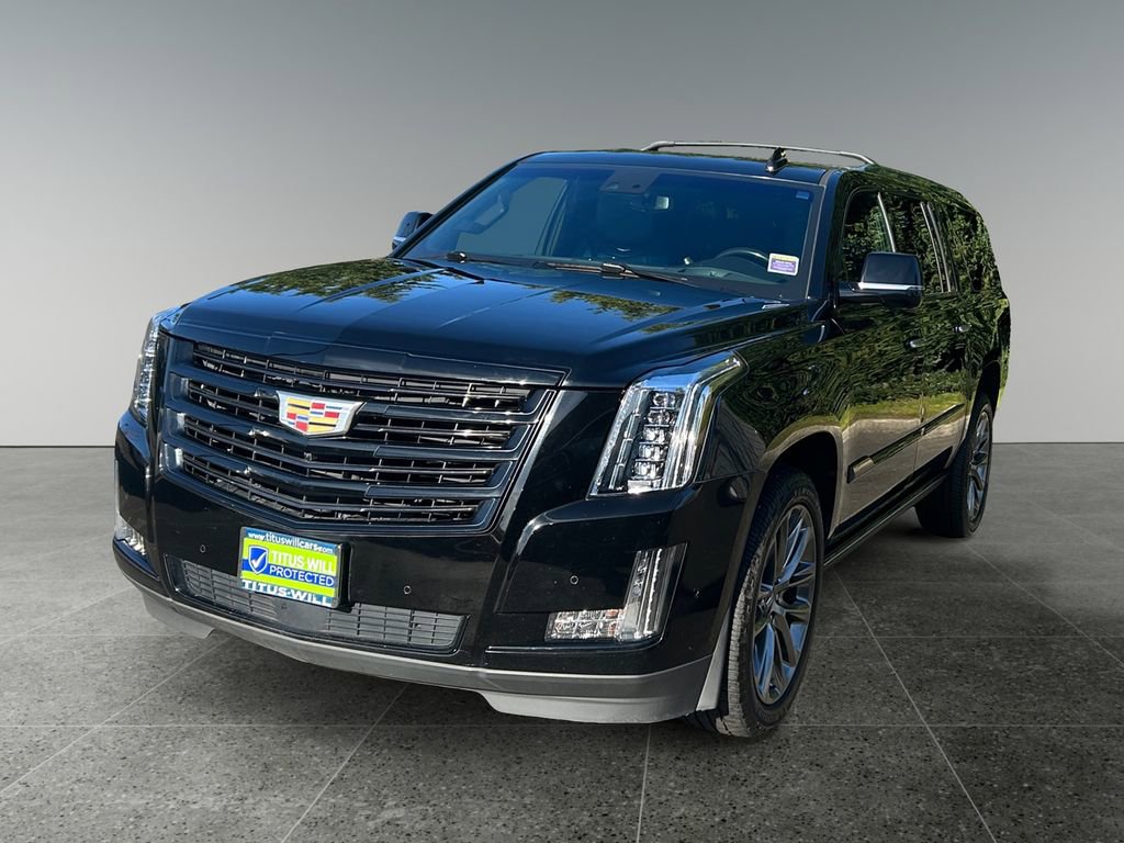 Used 2019 Cadillac Escalade ESV Platinum w/ Escalade Sport Edition image 3