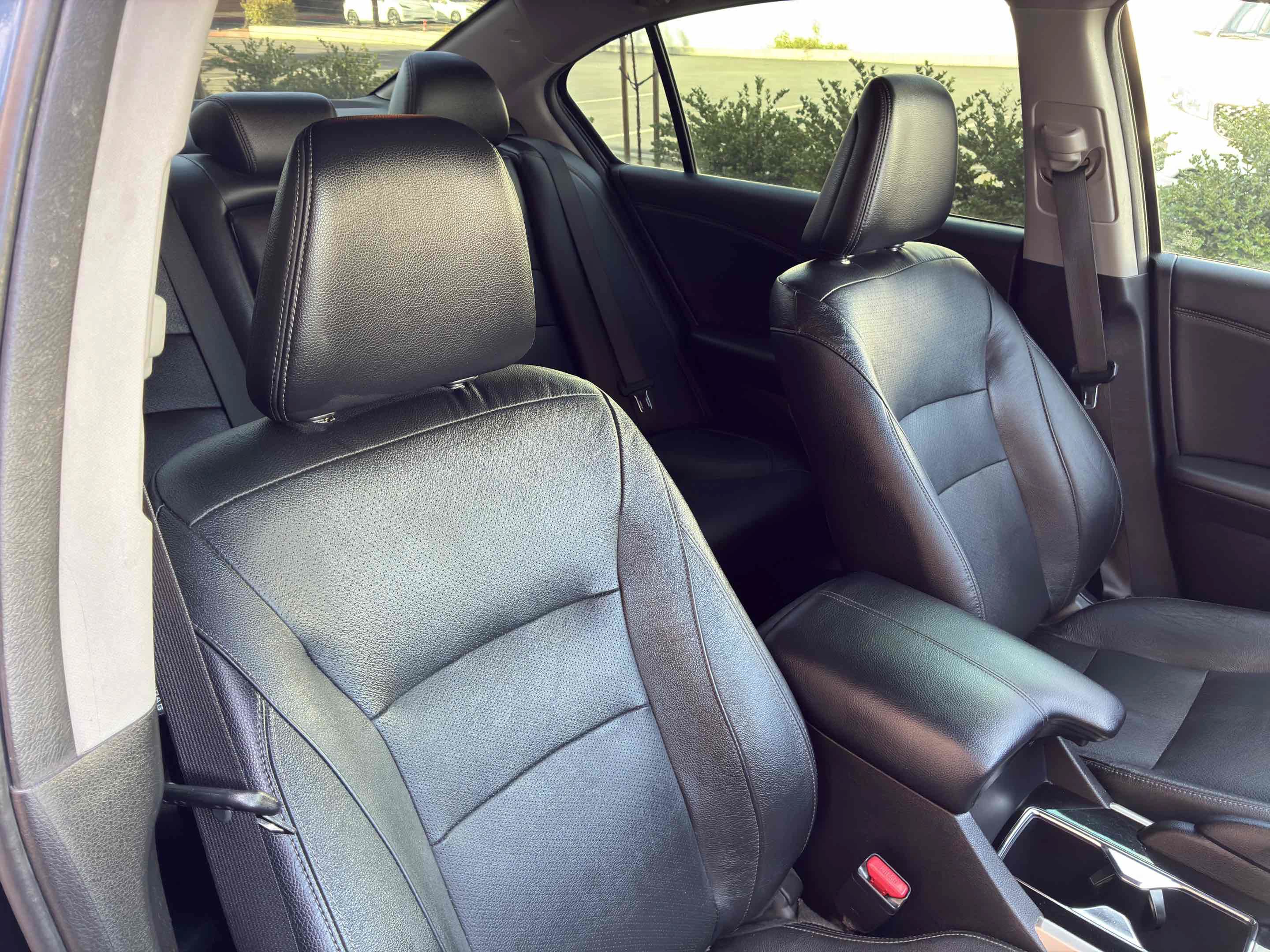 Used 2017 Honda Accord EX-L image 44