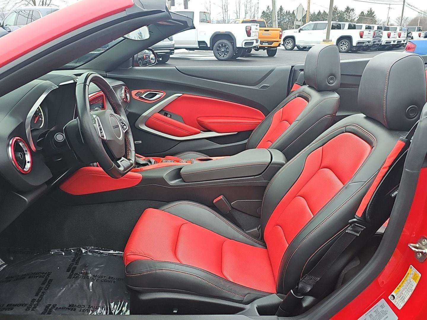Used 2022 Chevrolet Camaro LT image 12