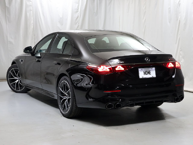 New 2027 Mercedes-Benz E 53 AMG e 4MATIC Sedan image 9