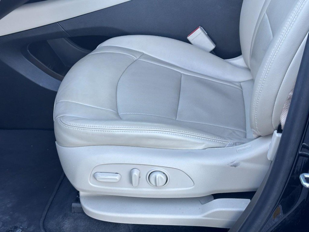 Certified 2020 Buick Enclave Essence FWD image 16