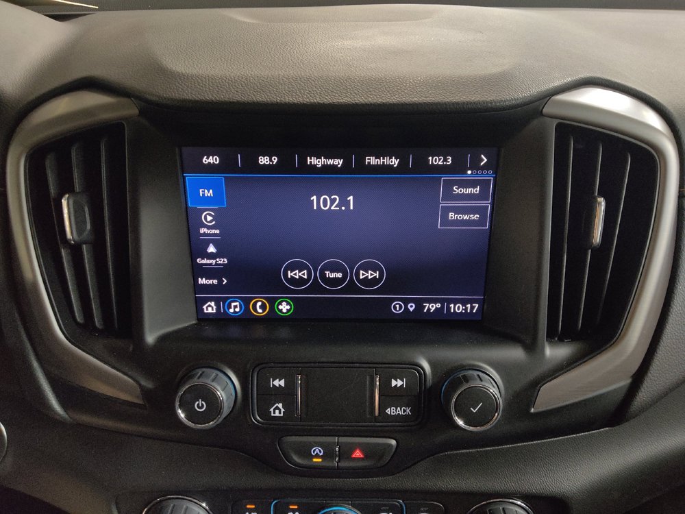 Used 2023 GMC Terrain AT4 AWD/4WD image 25