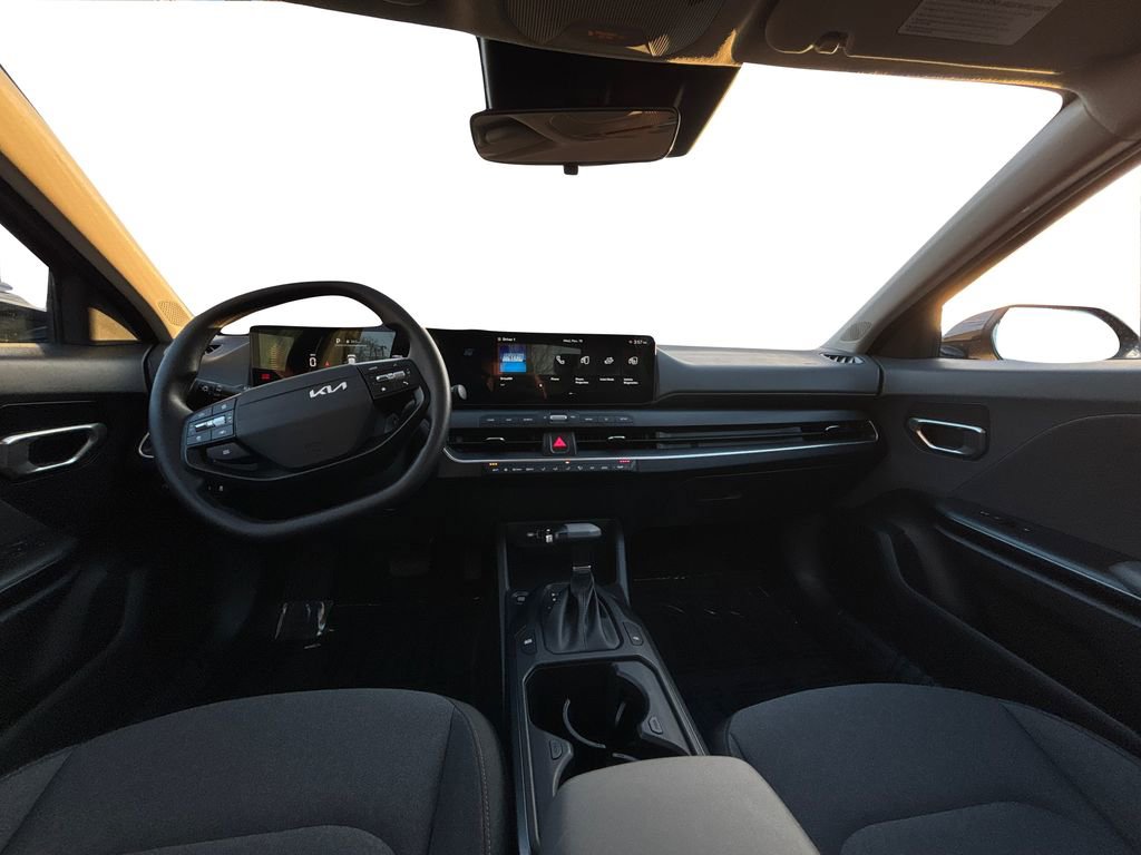 Certified 2025 Kia K4 LXS image 16