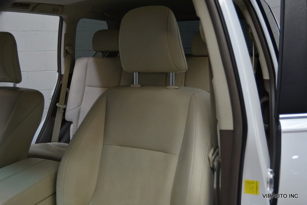 Used 2011 Lexus GX 460 Premium image 13