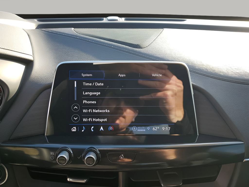 Used 2023 Cadillac CT4 Luxury w/ Sun And Sound Package image 38