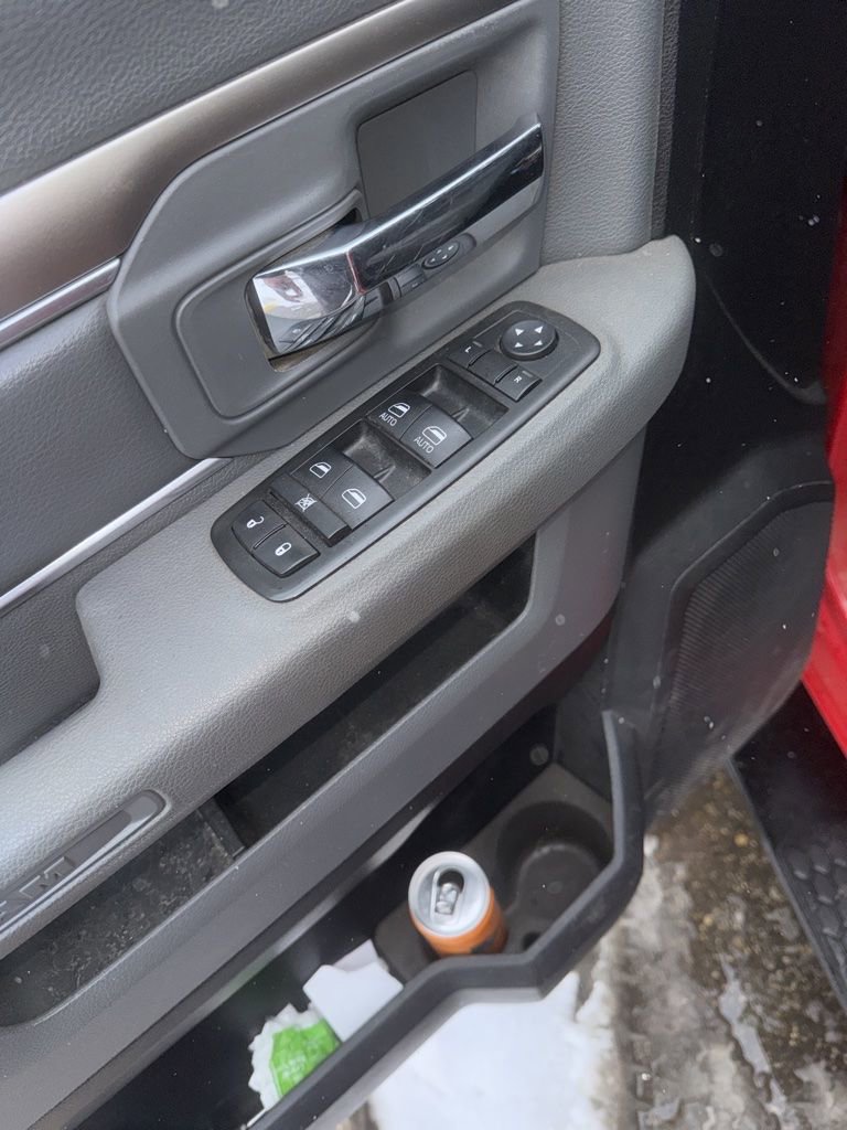 Used 2014 RAM 1500 Big Horn image 8