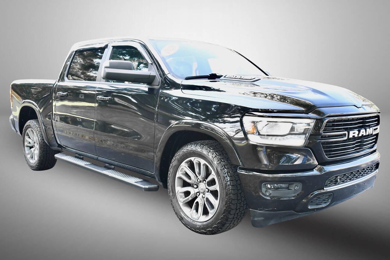 Used 2020 RAM 1500 Laramie w/ Sport Appearance Package AWD/4WD image 9