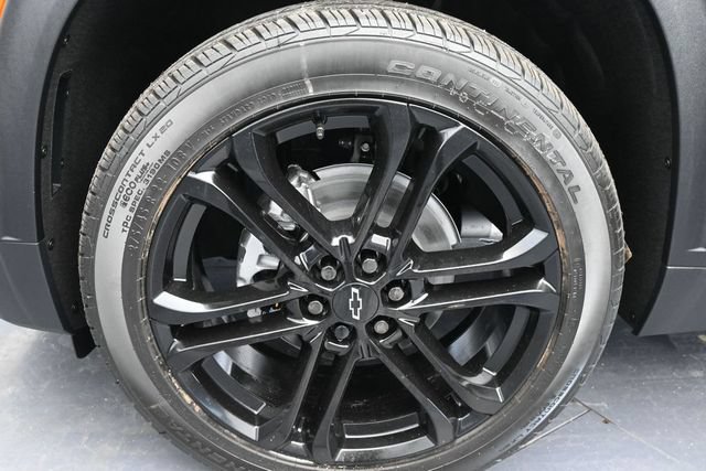 New 2026 Chevrolet Traverse LT w/ LPO, Floor Liner Package FWD image 17