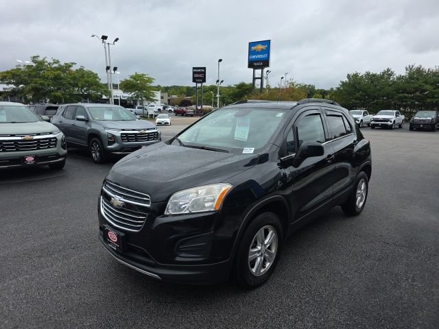 Used 2016 Chevrolet Trax LT w/ LT Sun and Sound Package AWD/4WD image 6