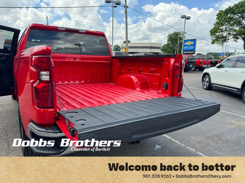Certified 2023 Chevrolet Silverado 1500 LT AWD/4WD image 33