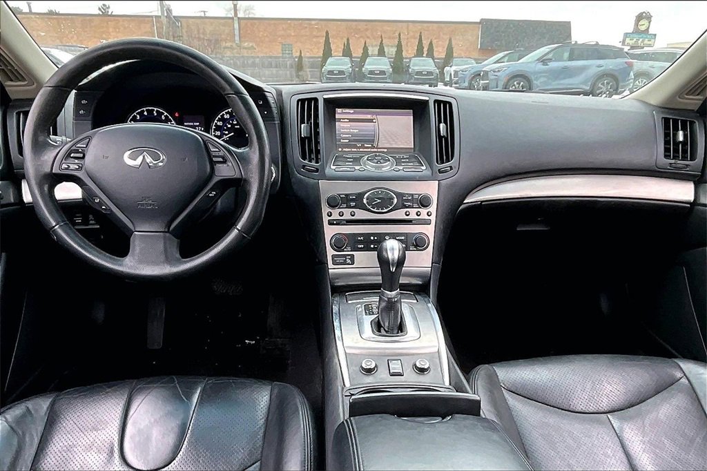Used 2011 INFINITI G37 x w/ Premium Pkg image 21