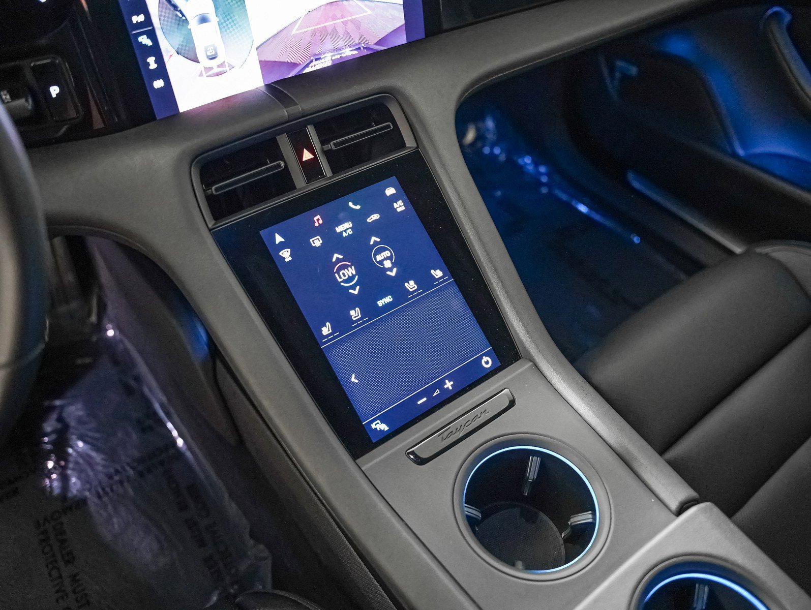 Certified 2022 Porsche Taycan 4S image 18