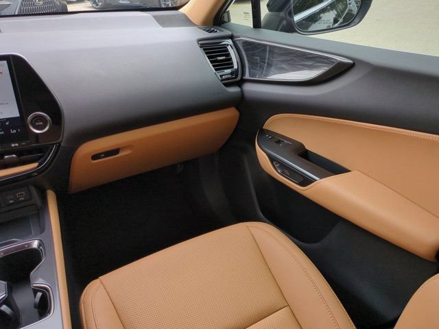 Certified 2025 Lexus NX 250 FWD w/ Accessory Package (Z1) image 16