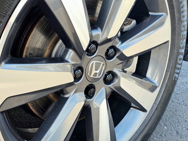 Used 2023 Honda Pilot Elite image 7