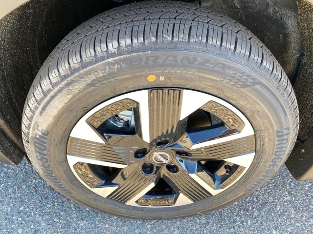 New 2026 Nissan Kicks SV w/ SV Premium Package image 25