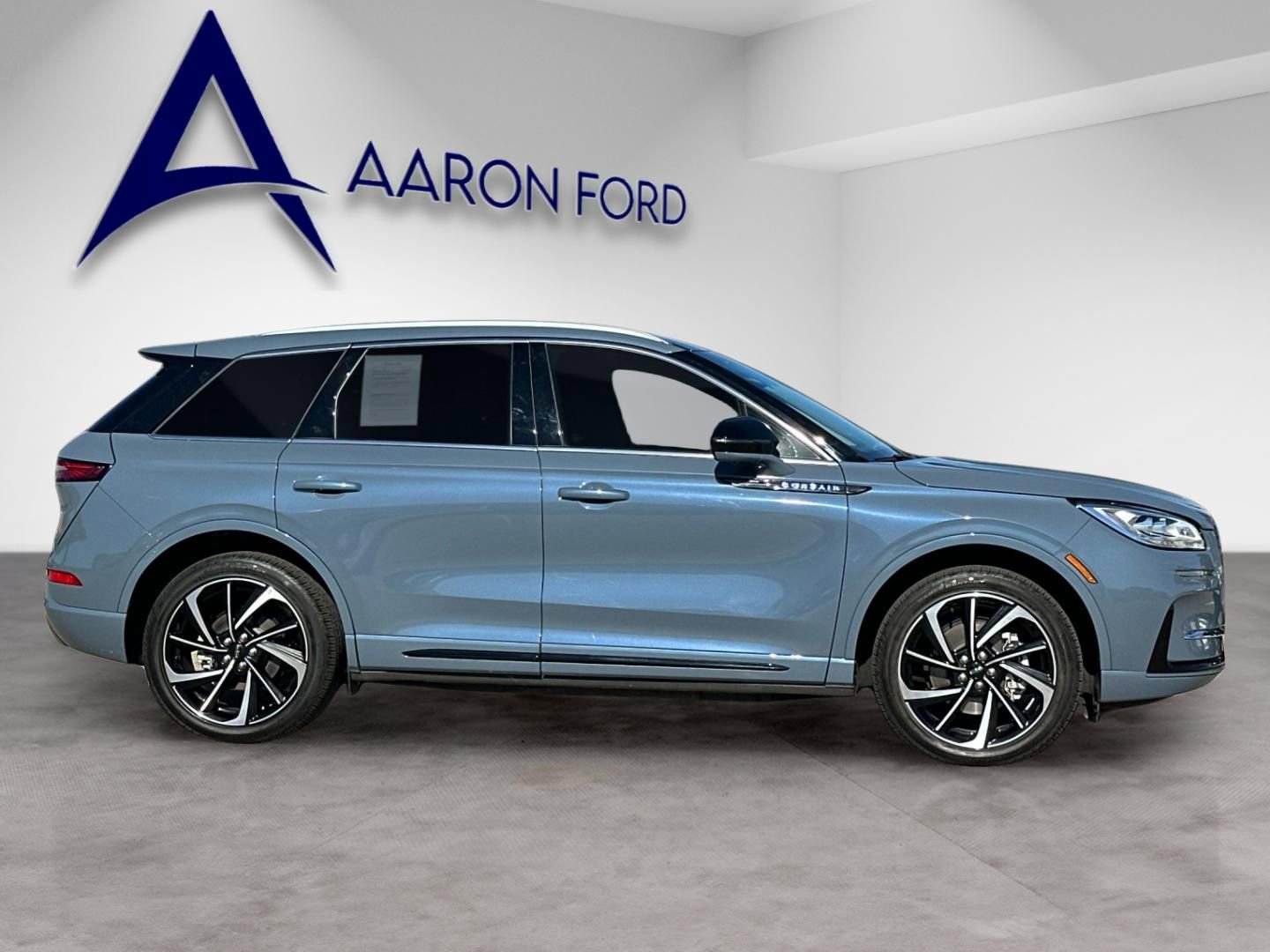 Used 2024 Lincoln Corsair Grand Touring w/ Equipment Group 301A image 7