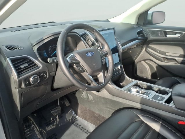 Used 2024 Ford Edge SEL w/ Convenience Package AWD/4WD image 7