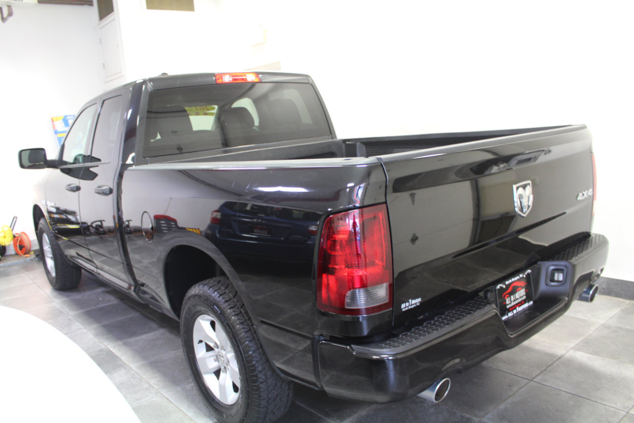 Used 2017 RAM 1500 Express image 4