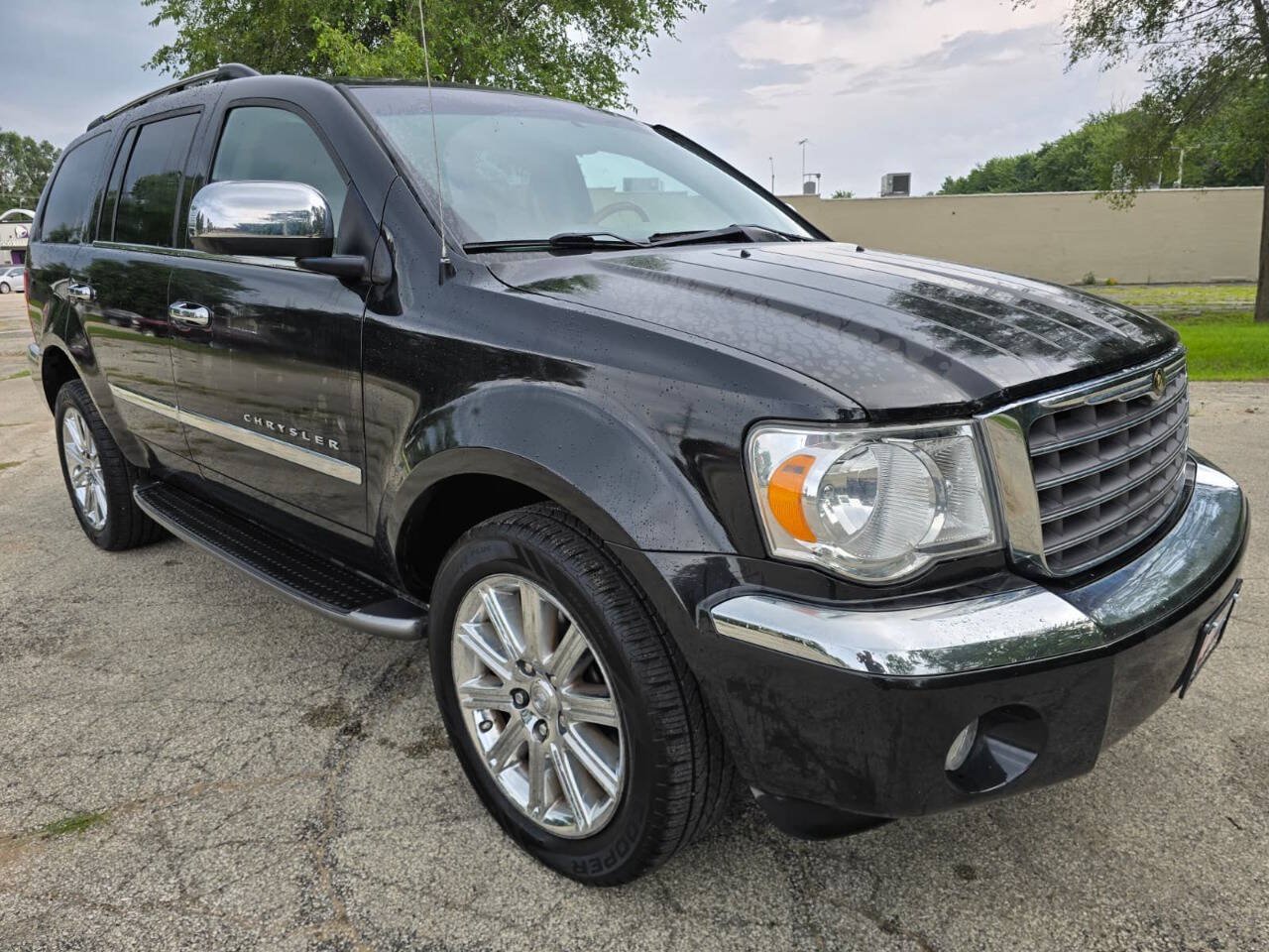 Used 2007 Chrysler Aspen Limited AWD/4WD image 3