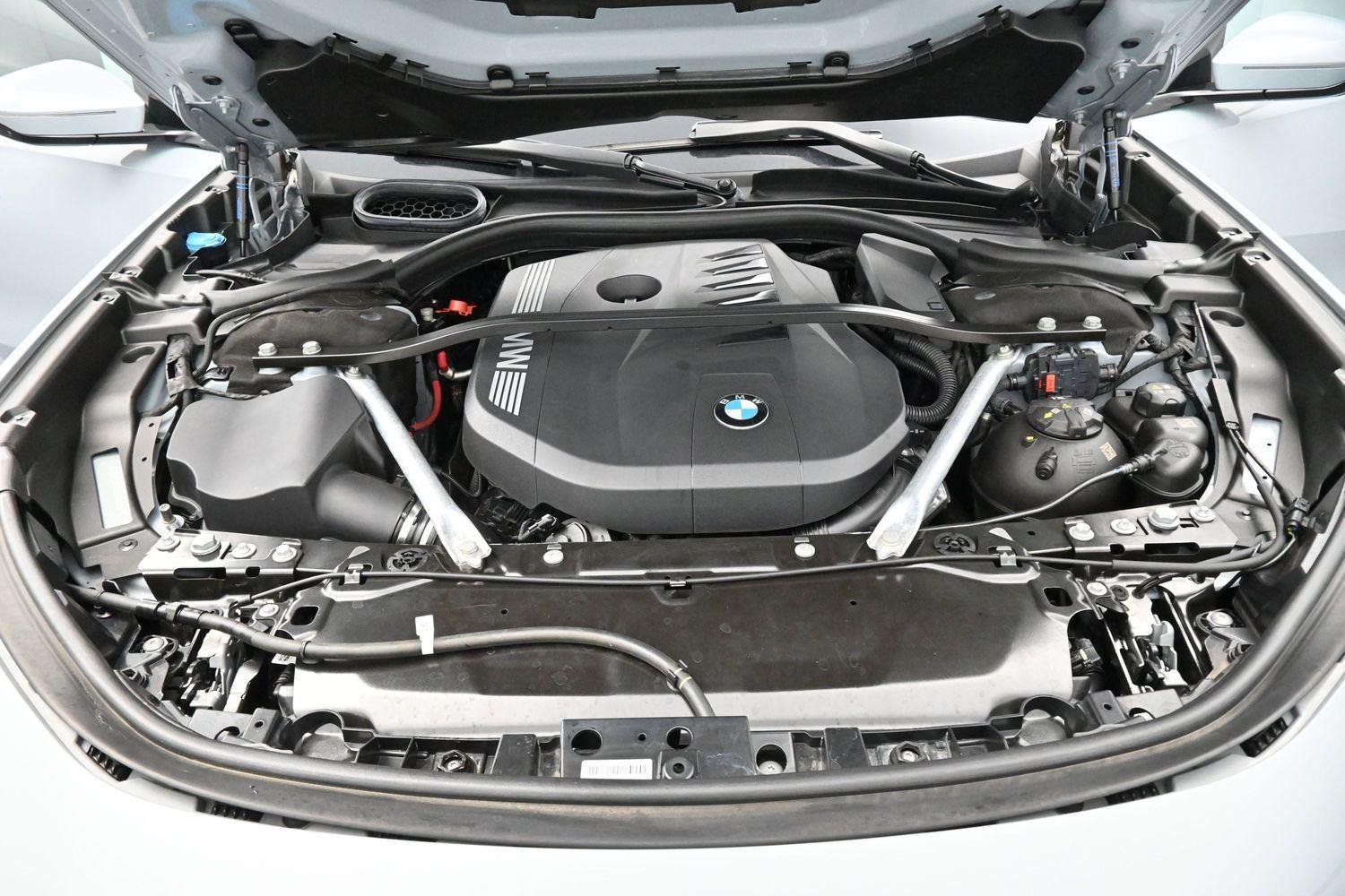 Used 2024 BMW 740i xDrive w/ Premium Package AWD/4WD image 43