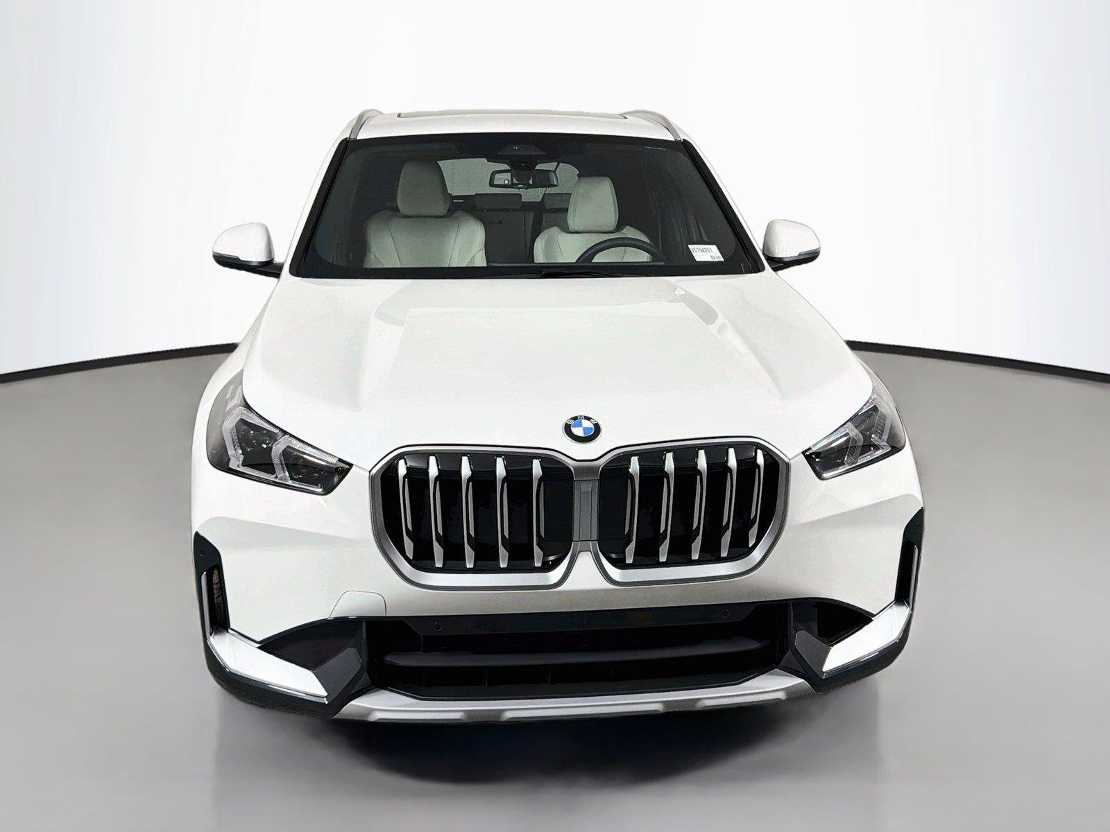 New 2027 BMW X1 xDrive28i AWD/4WD image 2
