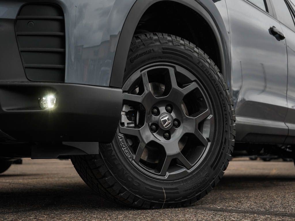 New 2026 Honda Pilot TrailSport image 6