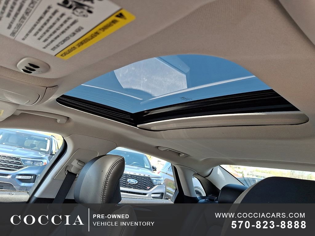 Used 2014 Lincoln MKZ AWD w/ Equipment Group 102A Reserve image 14