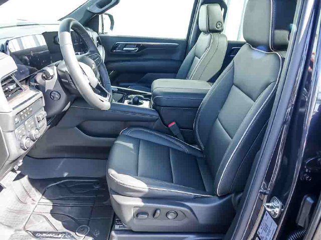 New 2027 Chevrolet Tahoe Premier w/ Sun And Tow Package AWD/4WD image 16