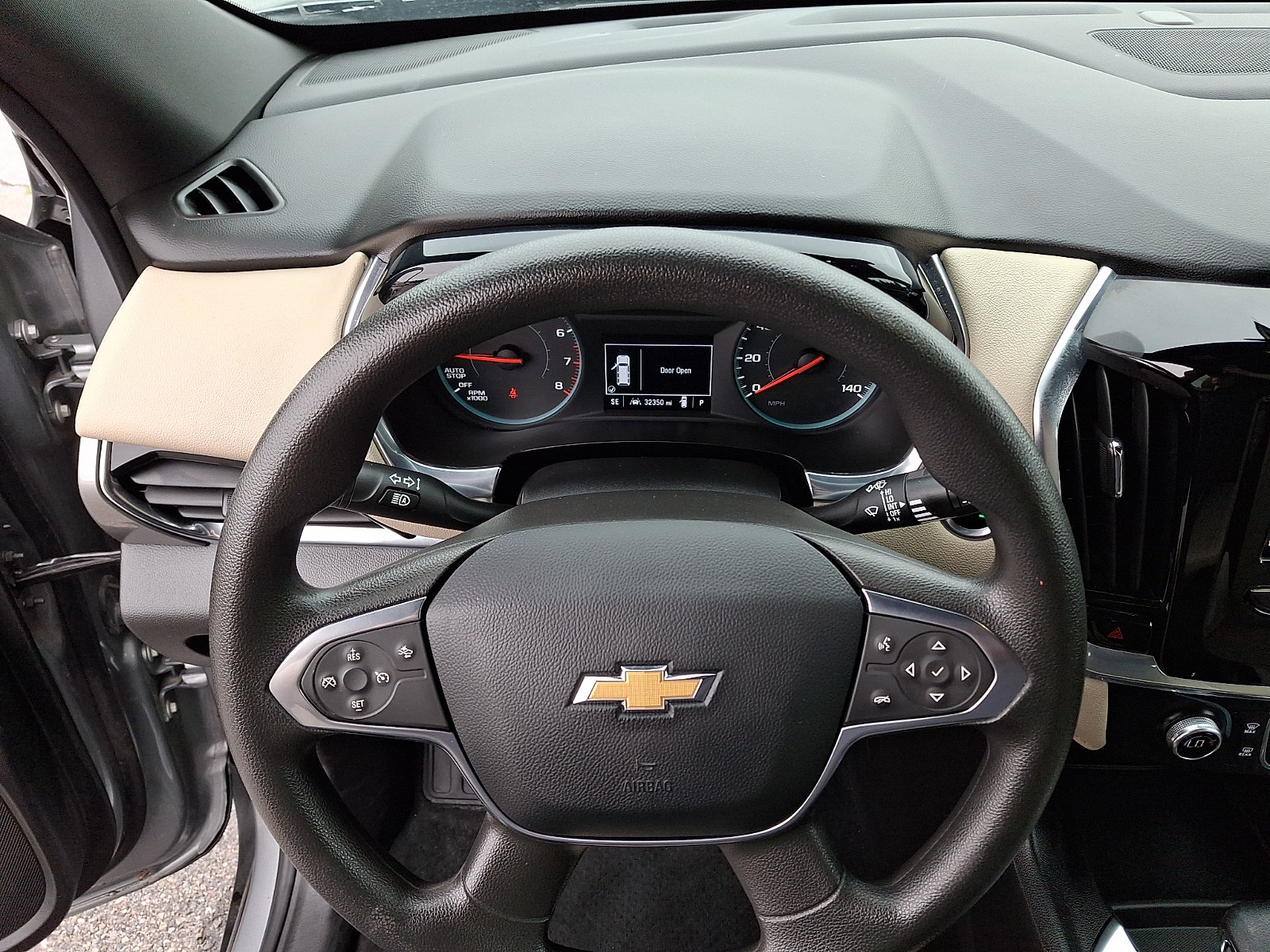 Used 2023 Chevrolet Traverse LS w/ Safety Package FWD image 20
