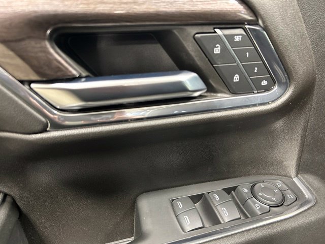 Used 2023 Chevrolet Silverado 1500 LTZ w/ Technology Package AWD/4WD image 20