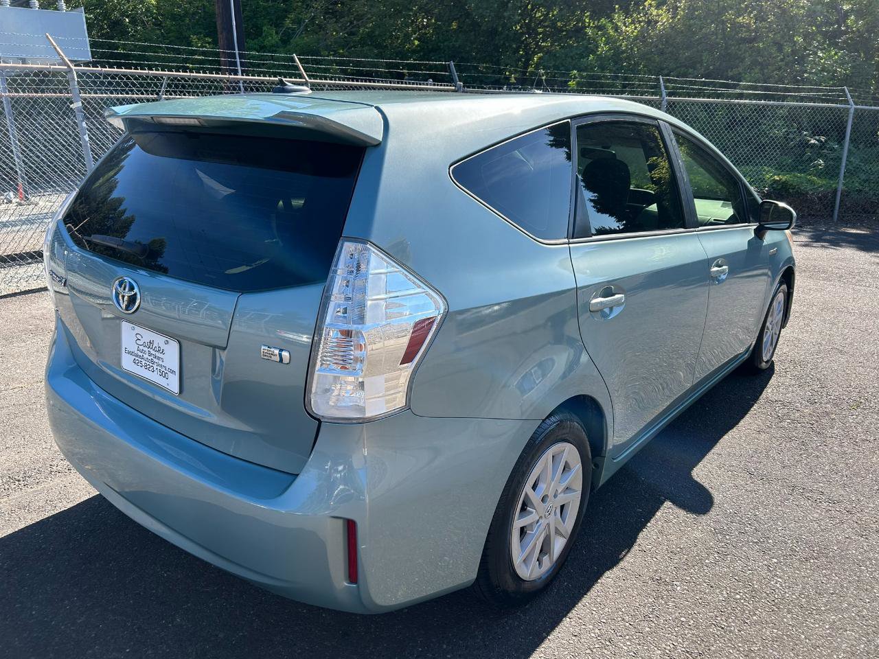 Used 2014 Toyota Prius V Three FWD image 5