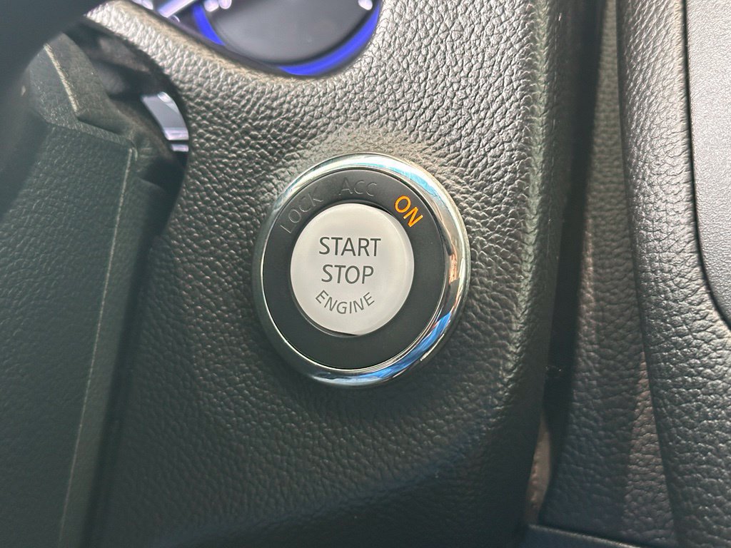 Used 2011 INFINITI G37 IPL RWD image 32