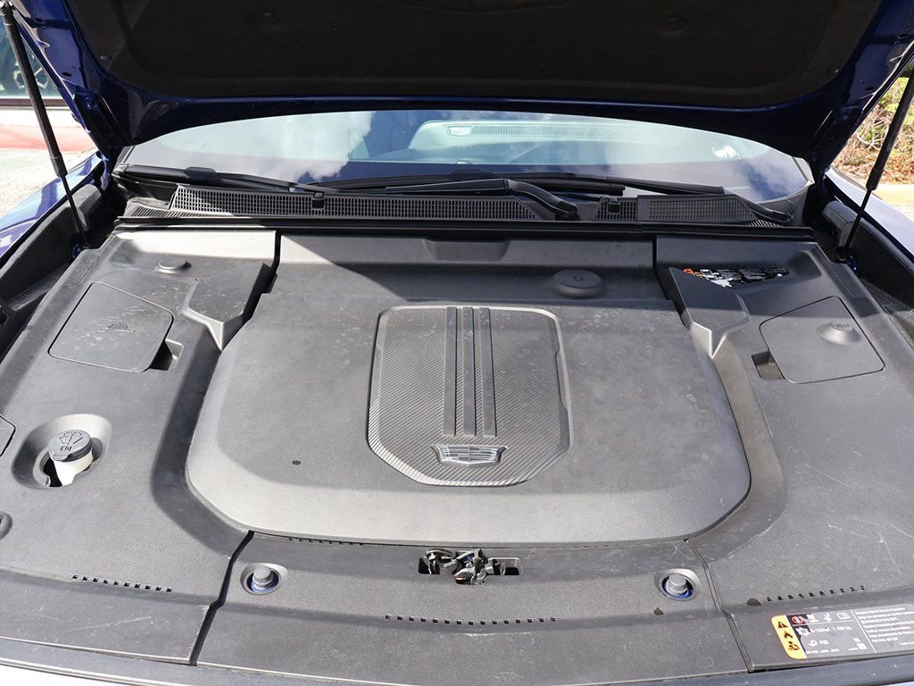 Used 2024 Cadillac Lyriq Tech w/ Driver Assist Package image 22