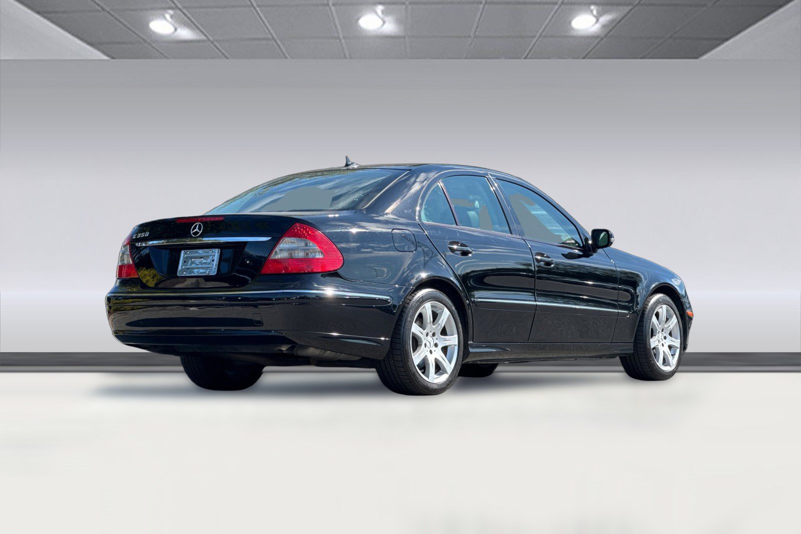 Used 2007 Mercedes-Benz E 350 Sedan image 9