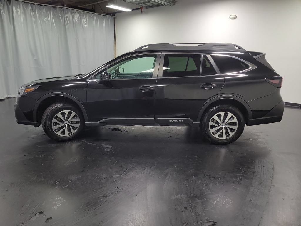 Used 2022 Subaru Outback Premium AWD/4WD image 5