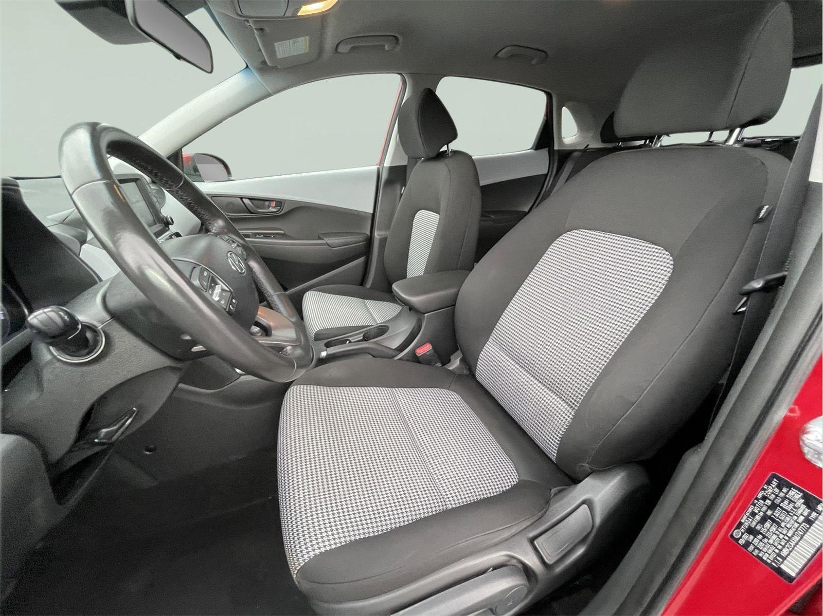 Used 2021 Hyundai Kona SEL w/ Cargo Package AWD/4WD image 12