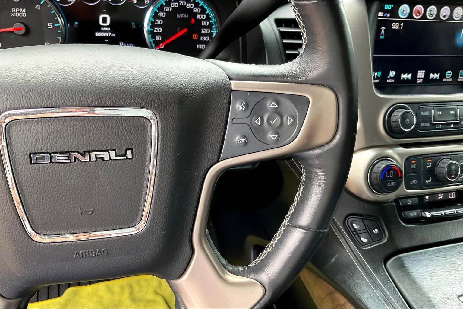 Used 2019 GMC Yukon Denali w/ Open Road Package AWD/4WD image 24