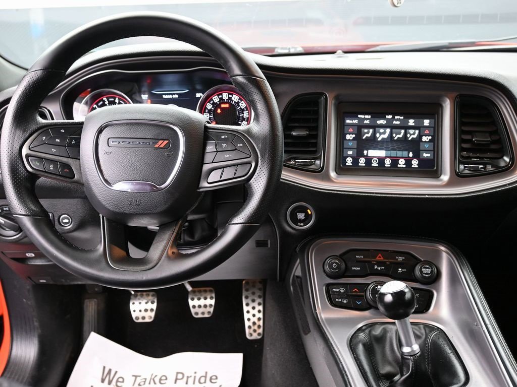 Used 2023 Dodge Challenger R/T image 30