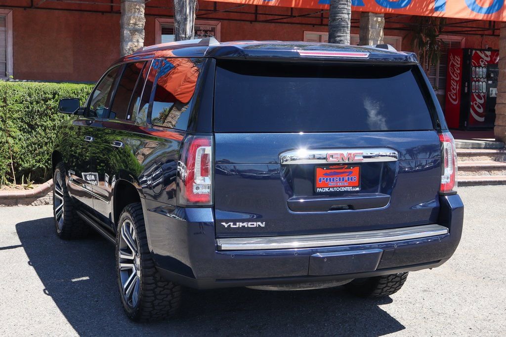 Used 2018 GMC Yukon Denali w/ Denali Ultimate Package AWD/4WD image 6
