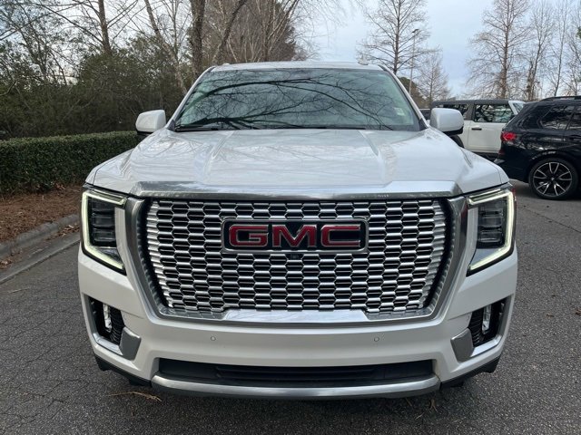 Used 2024 GMC Yukon Denali w/ Advanced Technology Package image 2