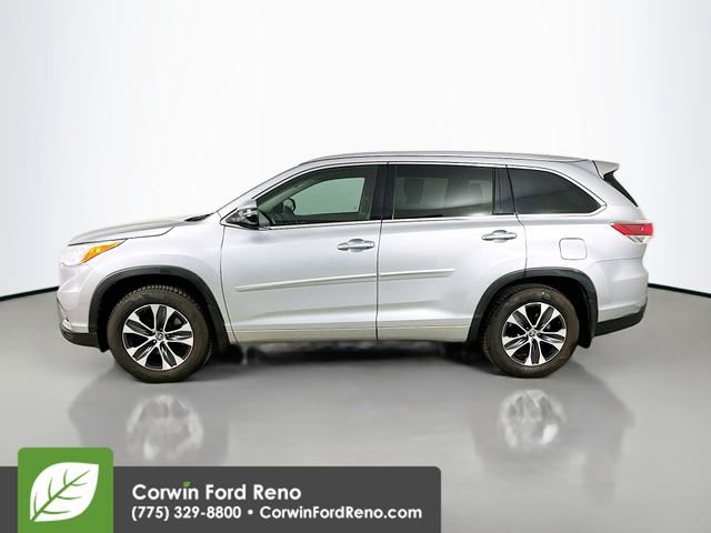 Used 2015 Toyota Highlander Limited Platinum AWD/4WD image 4