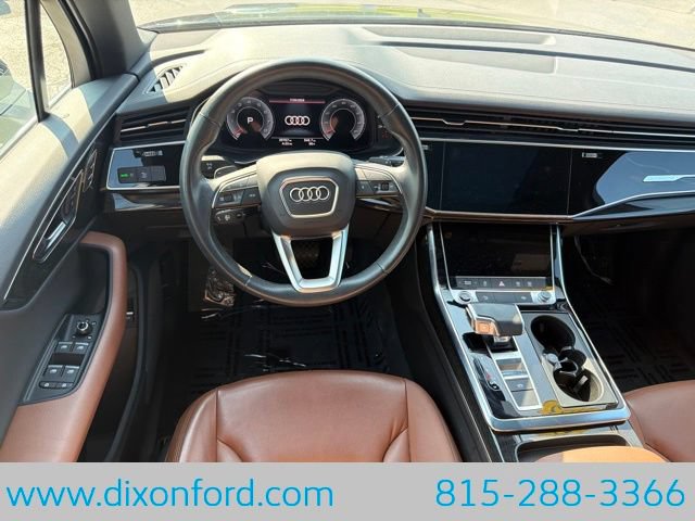 Used 2023 Audi Q7 3.0T Premium w/ Convenience Package AWD/4WD image 22