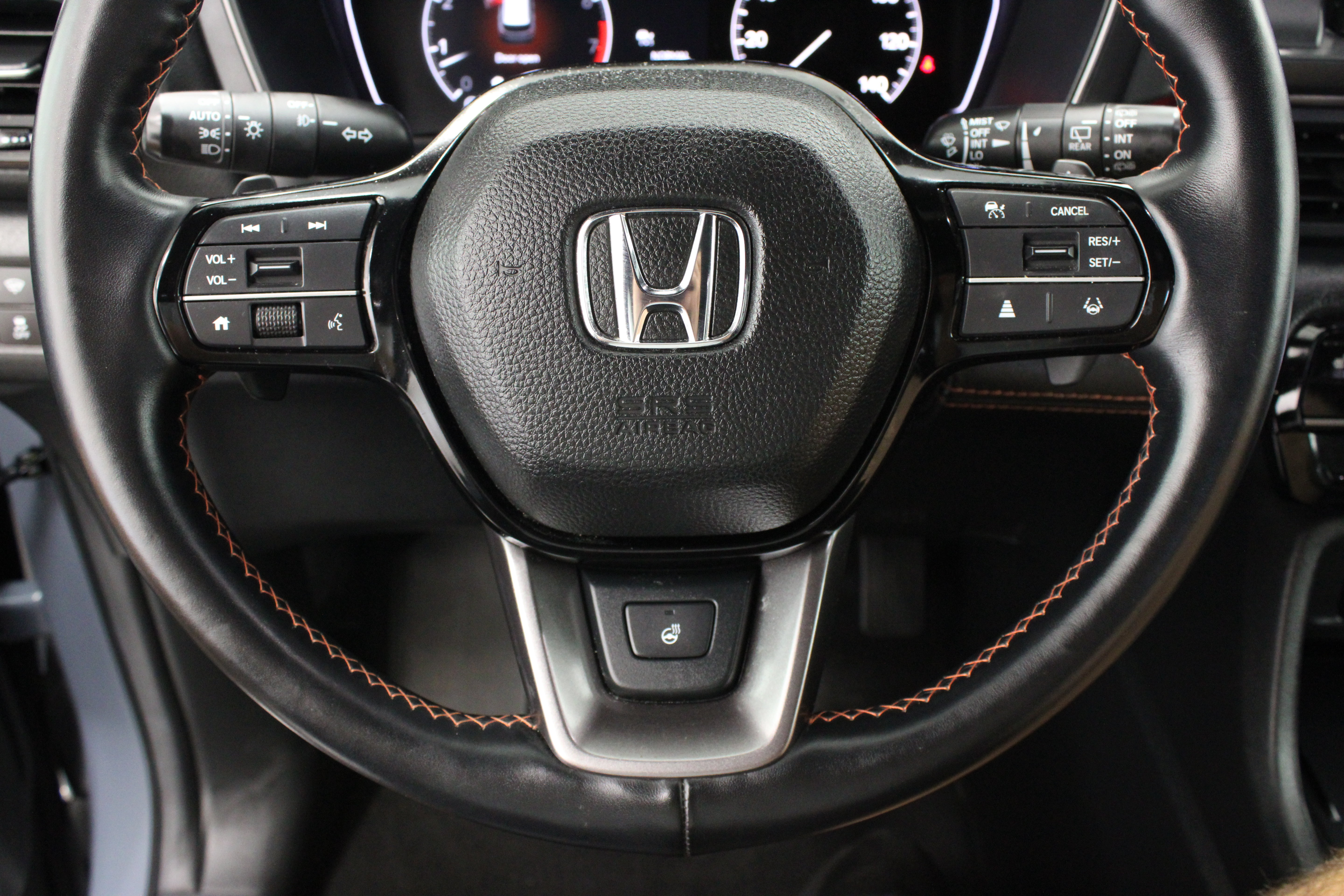 Used 2025 Honda Pilot TrailSport image 25