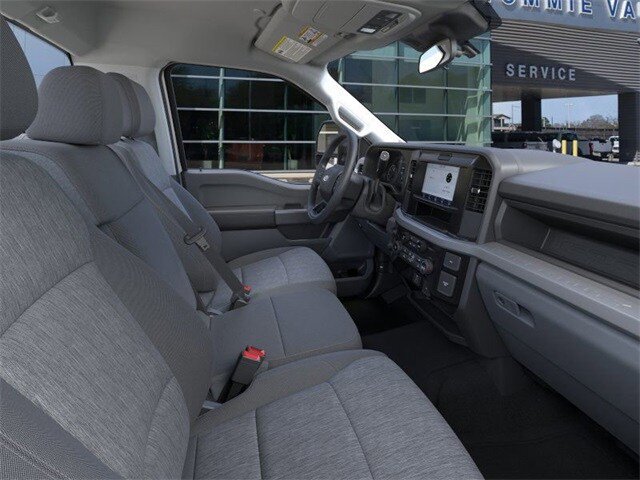 New 2025 Ford F350 XL w/ STX Appearance Package AWD/4WD image 11