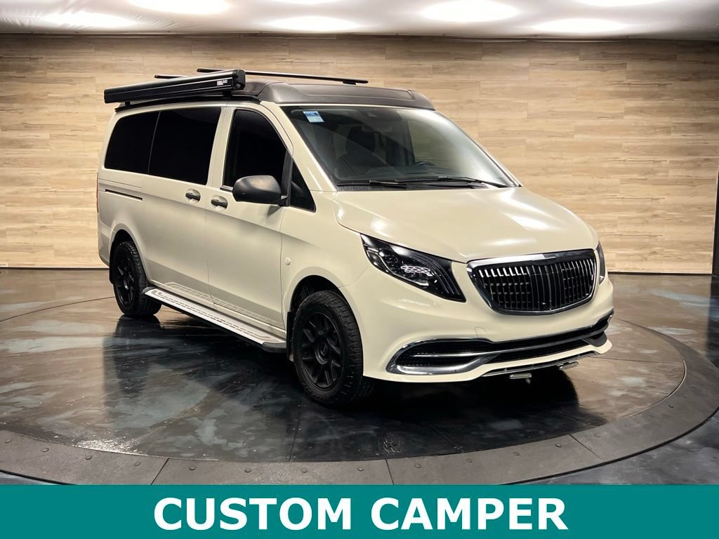 Used 2021 Mercedes-Benz Metris Passenger image 1