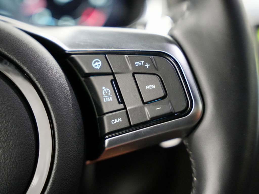Used 2024 Jaguar F-TYPE R-Dynamic RWD image 16