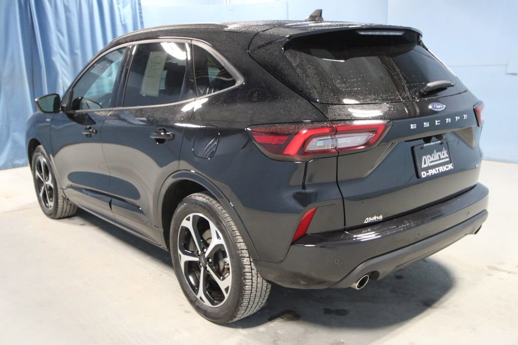 Used 2025 Ford Escape ST-Line Elite w/ Premium Technology Package AWD/4WD image 30